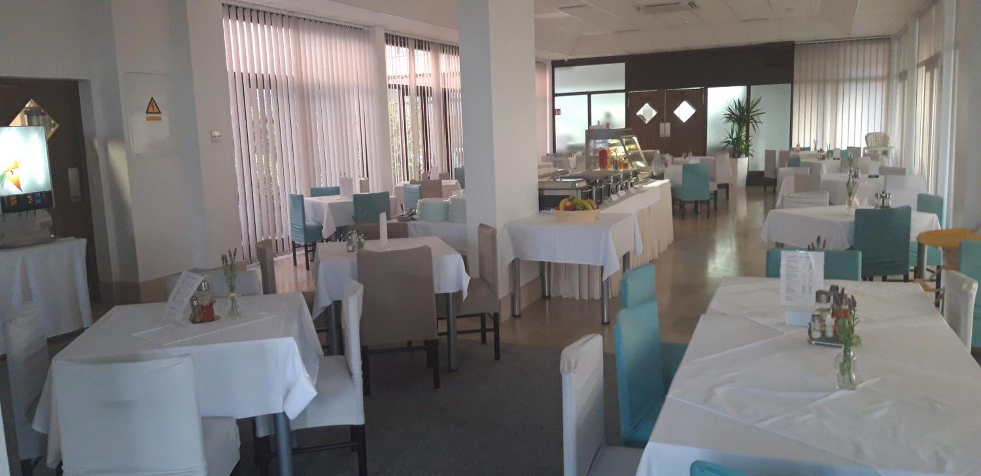 Hotel Albamaris 比奥格勒·纳·莫鲁 外观 照片
